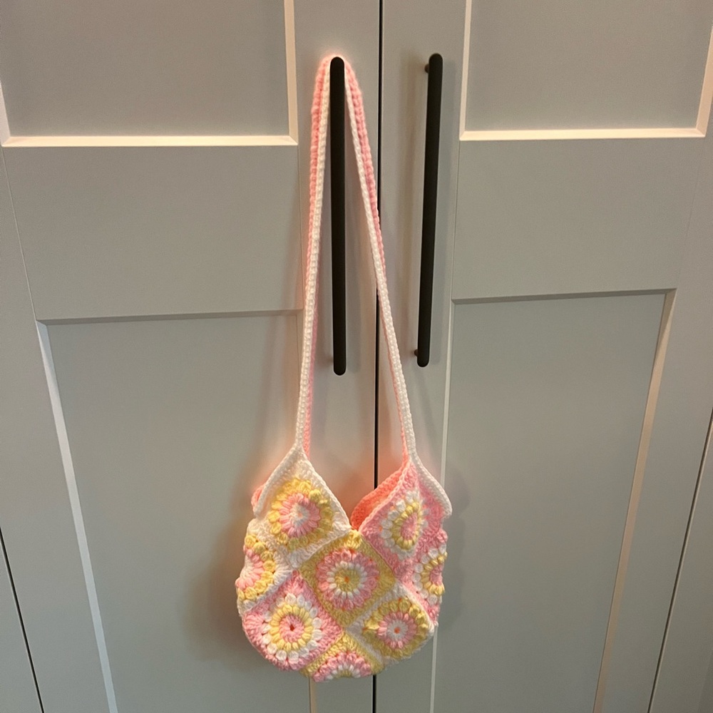 Handmade Crocheted Bag - Picture 2 of 4